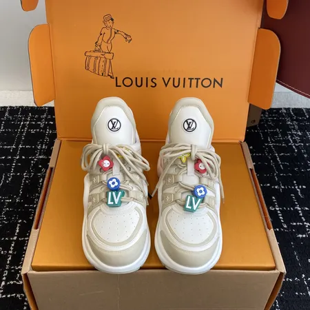 ルイヴィトン スニーカー