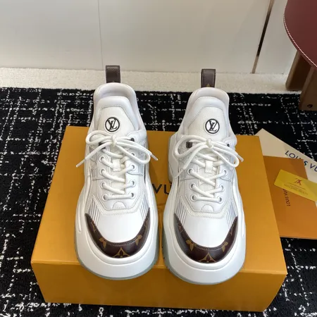 ルイヴィトン スニーカー