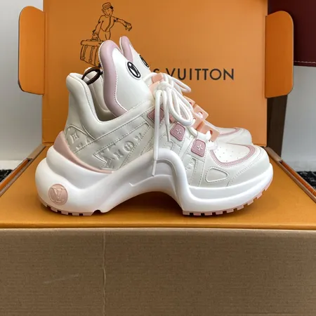 ルイヴィトン スニーカー