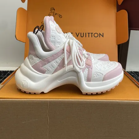 ルイヴィトン スニーカー