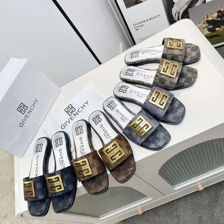 ジバンシィ スリッパ