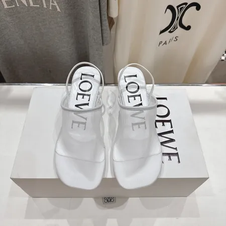 ロエベ サンダル