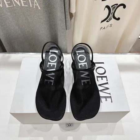 ロエベ サンダル