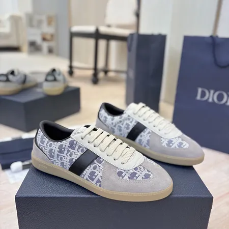ディオール カジュアルシューズ