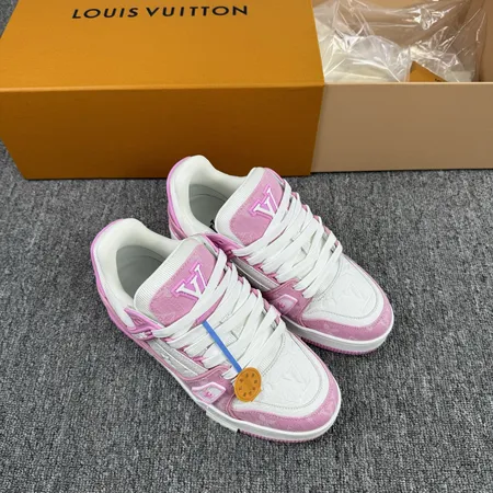 ルイヴィトン カジュアルシューズ