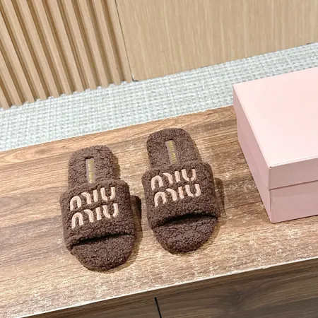 ミュウミュウ スリッパ