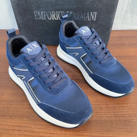 アルマーニ カジュアルシューズ