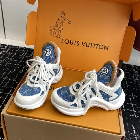 ルイヴィトン スニーカー