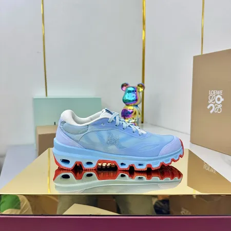 ロエベ スニーカー