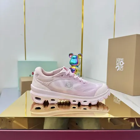 ロエベ スニーカー