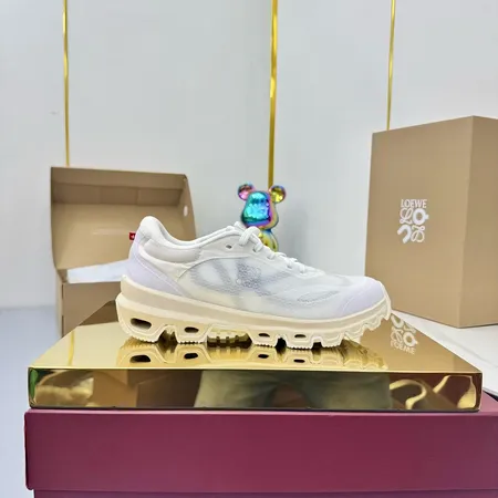 ロエベ スニーカー