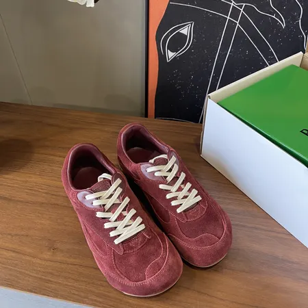 ボッテガ ヴェネタ カジュアルシューズ