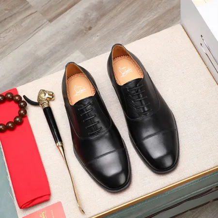 クリスチャン・ルブタン ビジネスシューズ