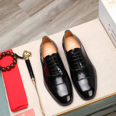 クリスチャン・ルブタン ビジネスシューズ