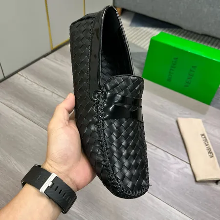 ボッテガ ヴェネタ カジュアルシューズ