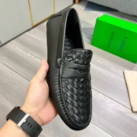 ボッテガ ヴェネタ カジュアルシューズ