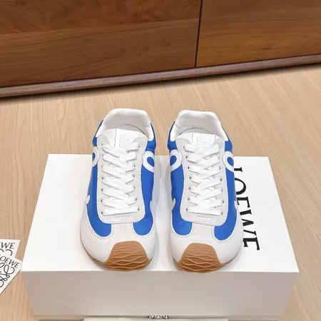 ロエベ スニーカー