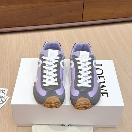 ロエベ スニーカー