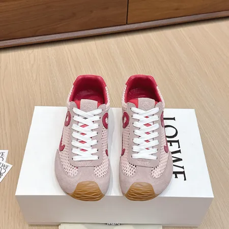 ロエベ スニーカー