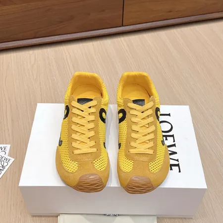 ロエベ スニーカー