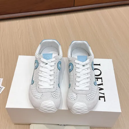 ロエベ スニーカー