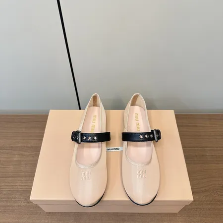 ミュウミュウ サンダル