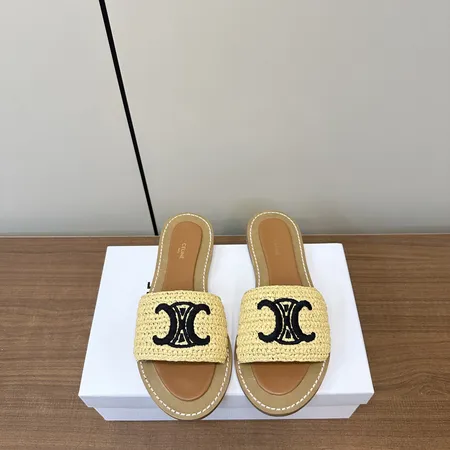 セリーヌ スリッパ