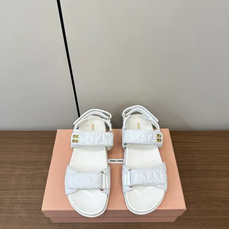 ミュウミュウ サンダル