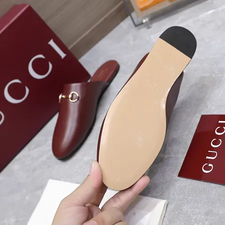 グッチ スリッパ