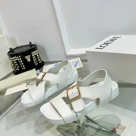 ロエベ サンダル