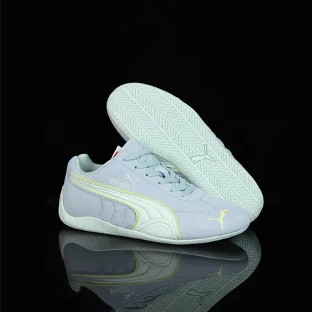 プーマ カジュアルシューズ