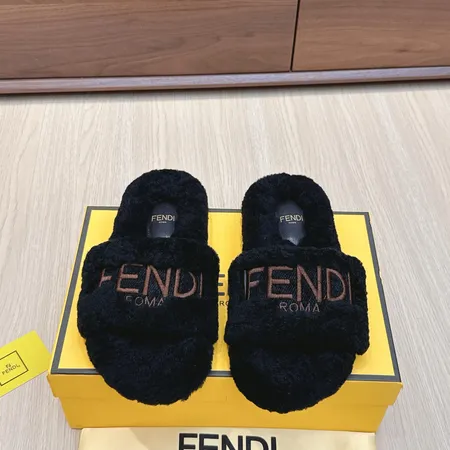 フェンディ スリッパ