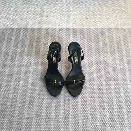 ミュウミュウ サンダル