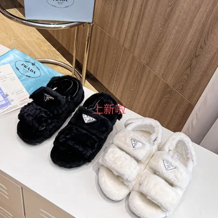 プラダ サンダル