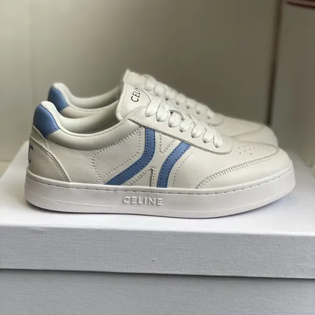 セリーヌ カジュアルシューズ