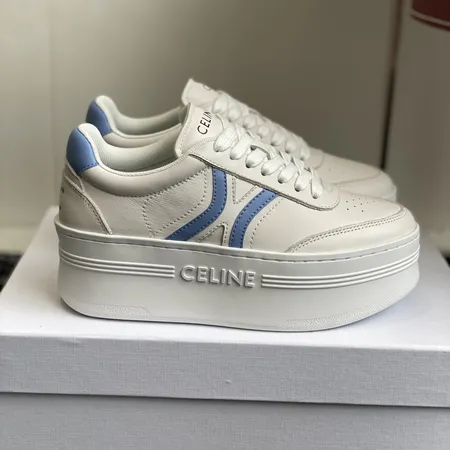 セリーヌ カジュアルシューズ