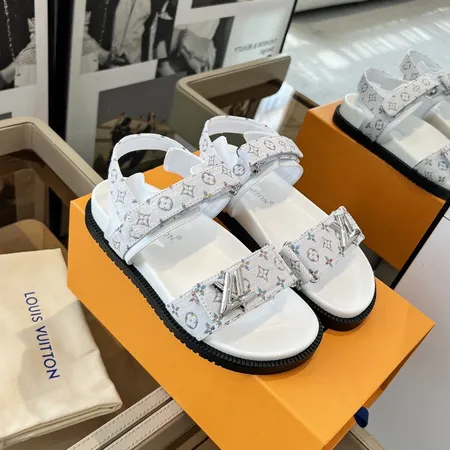 ルイヴィトン サンダル