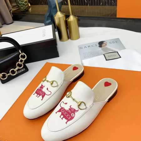 グッチ スリッパ