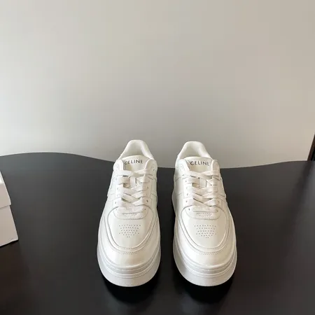 セリーヌ カジュアルシューズ