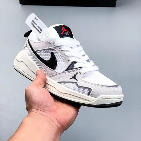 エアジョーダン カジュアルシューズ