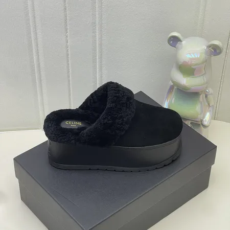 セリーヌ スリッパ