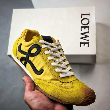 ロエベ カジュアルシューズ