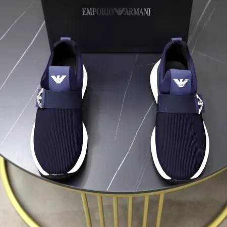 アルマーニ スニーカー