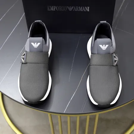 アルマーニ スニーカー