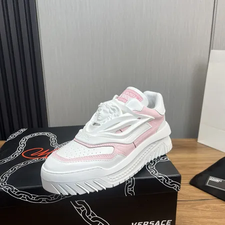 ヴェルサーチ カジュアルシューズ