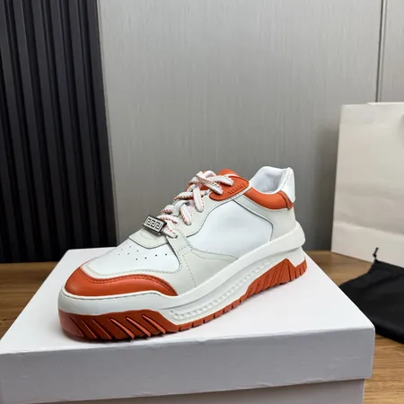 ヴェルサーチ カジュアルシューズ