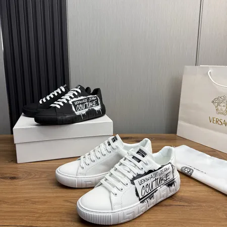 ヴェルサーチ カジュアルシューズ