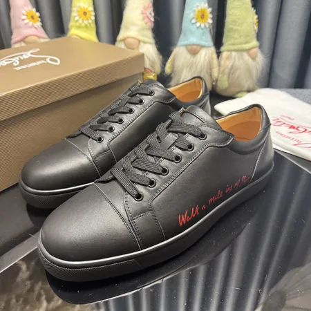 クリスチャン・ルブタン カジュアルシューズ