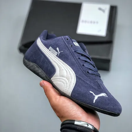 プーマ カジュアルシューズ