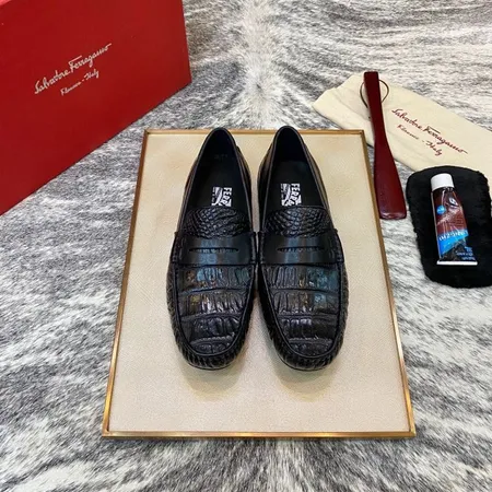 フェラガモ ビジネスシューズ